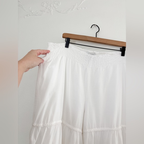 White Ruffle Pants - Picture 4 of 5